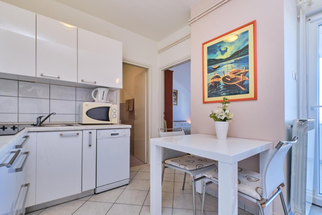 Beautiful Apartments Ksenija Mali Lošinj Εξωτερικό φωτογραφία