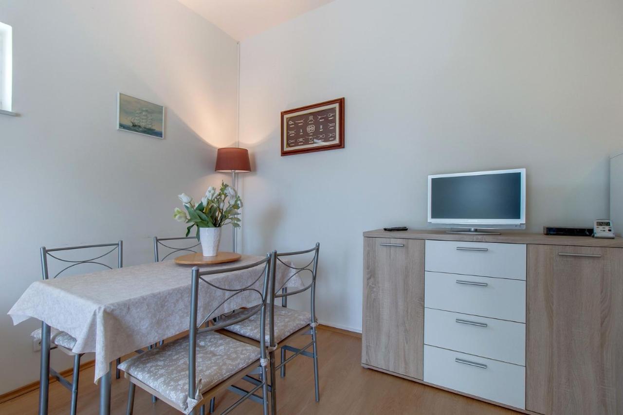 Beautiful Apartments Ksenija Mali Lošinj Εξωτερικό φωτογραφία